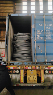 AISI BS 4mm-16mm barres métalliques sans côtes Fil PC rond lisse pour la production de trains de chemin de fer