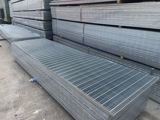 qualité supérieure Q235/201/304/316/345 etc Grilles d'acier communes