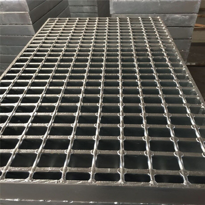 Meilleur grille en acier revêtu de zinc de haute qualité pour la personnalisation de la mer grille en acier galvanisé soudé à vendre